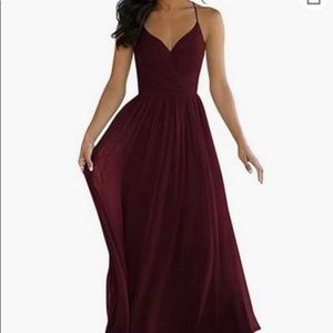 Burgundy A-Line Dress with Pockets
****BRAND NEW******SIZE 2